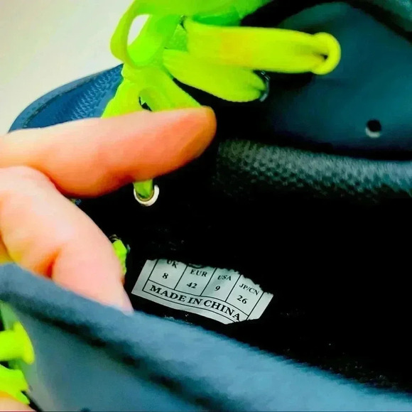 NWOT Louis Garneau Urban Cycling Shoes - Picture 10 of 10